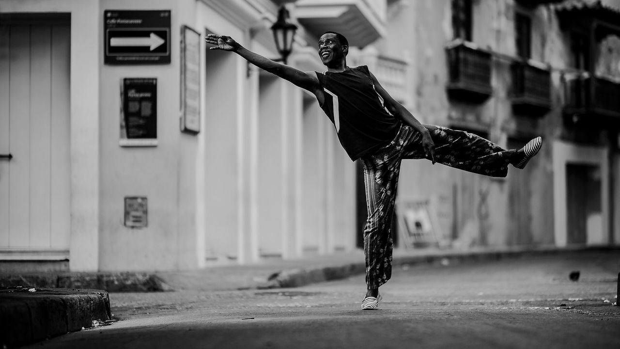 pain relief through stretching